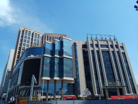 新华大街以南、锡林郭勒南路以西
